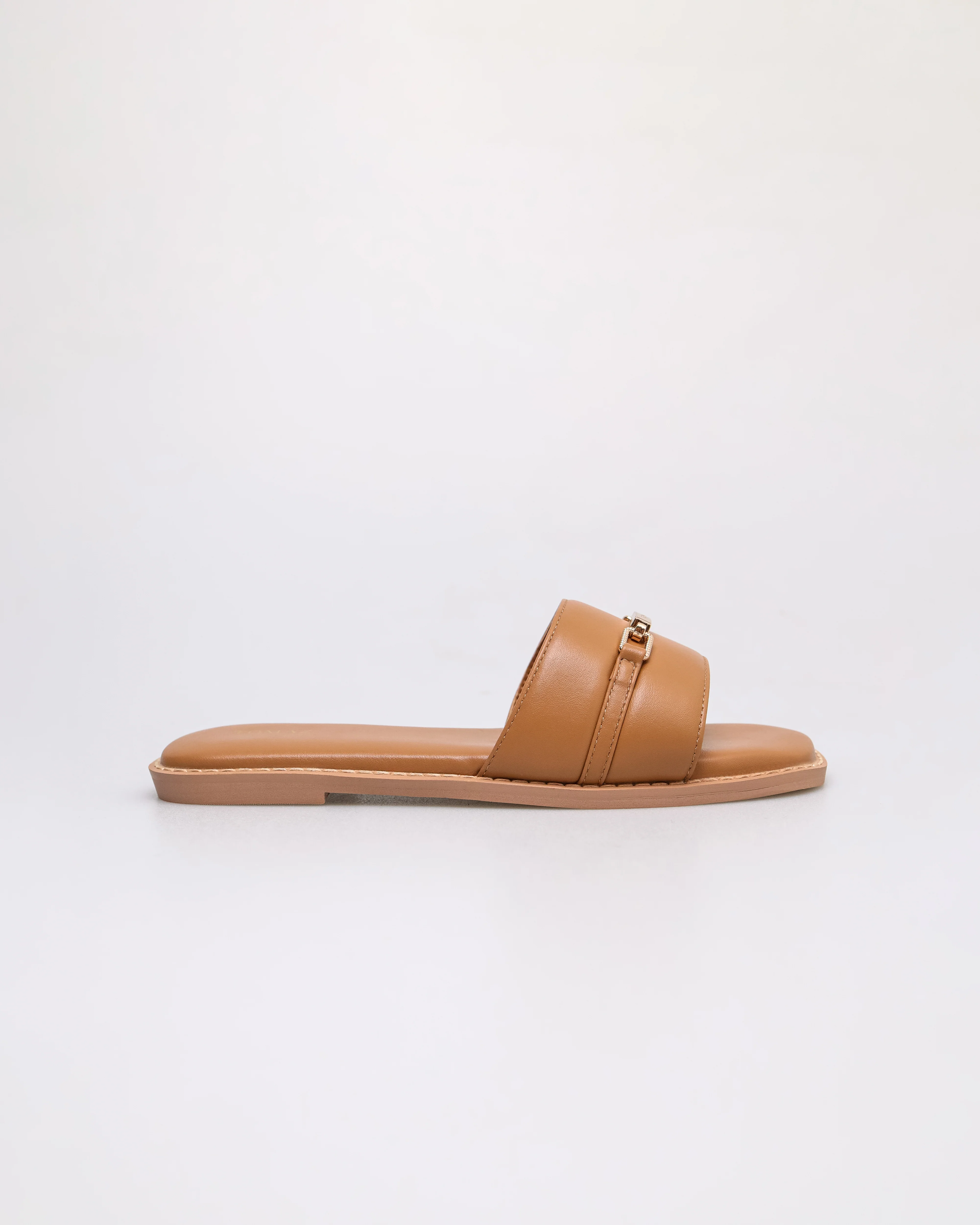 Tomaz YX253 Charm Sandals