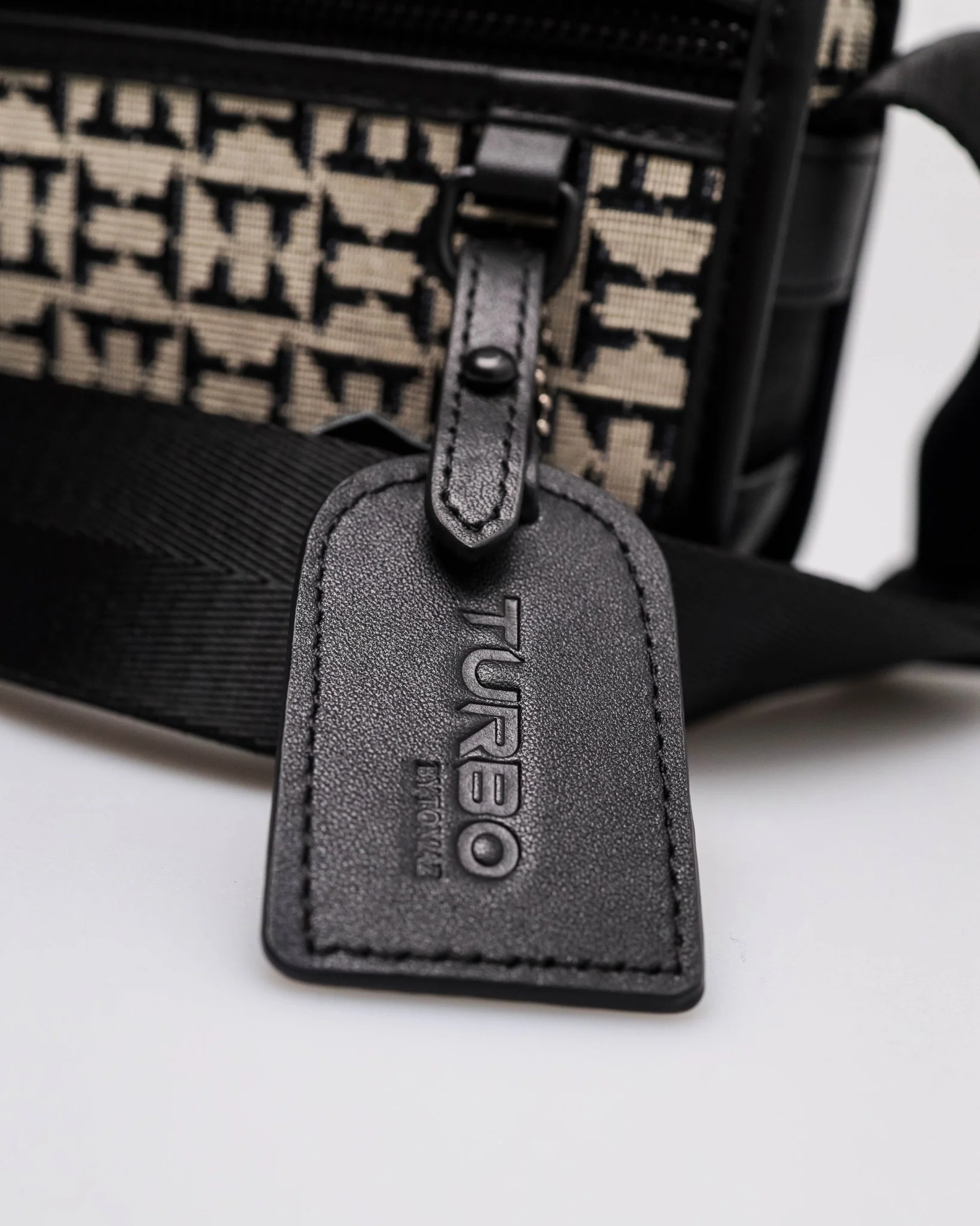 Turbo By Tomaz TBMB-07 Men's Crossbody Bag - Image 2