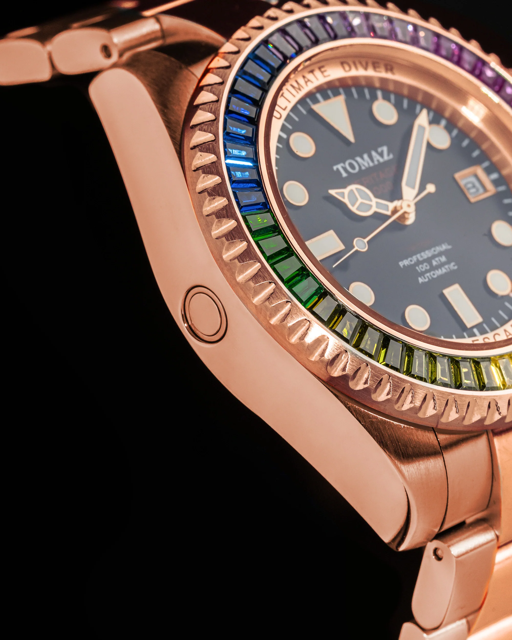 Ultimate Diver GR06-D13 (Rosegold/Black) with Rainbow Crystal (Rosegold Stainless Steel) - Image 3